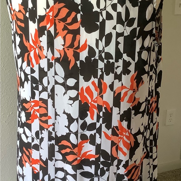 Vince Camuto black white and orange sleeveless  blouse size s🌴 - Picture 2 of 8
